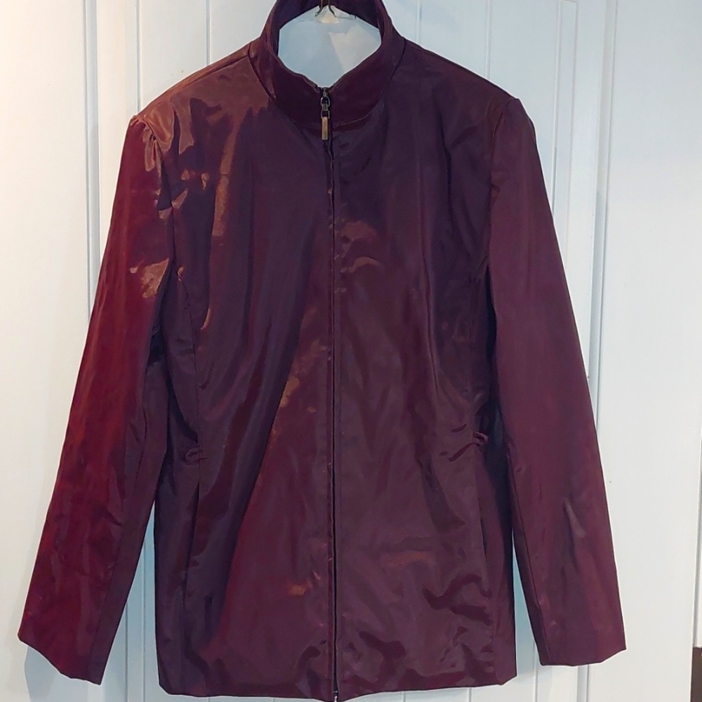 Women's JLC New York outerwear rain coat, small